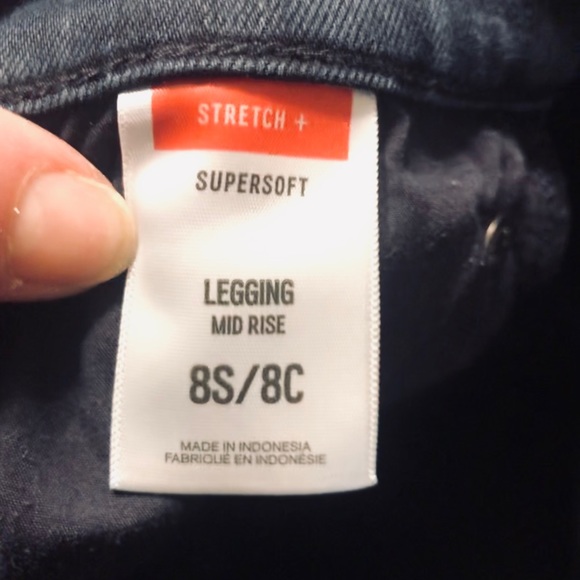 Express Supersoft Mid Raise Legging - Size 8S - Picture 5 of 5